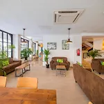 Checkin Garbi 3* Calella