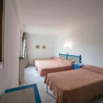 Hotel Checkin Garbi