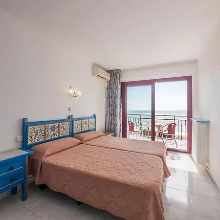 Hotel Checkin Garbi