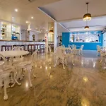 Hotel Checkin Garbi Calella