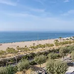 Checkin Garbi Hotel