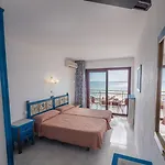 Hotel Checkin Garbi 3*