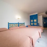 Hotel Checkin Garbi 3*