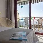 Checkin Garbi 3* Calella