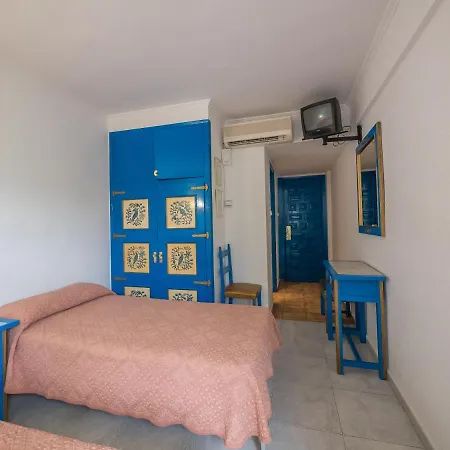 Checkin Garbi Ξενοδοχείο Καλέλα