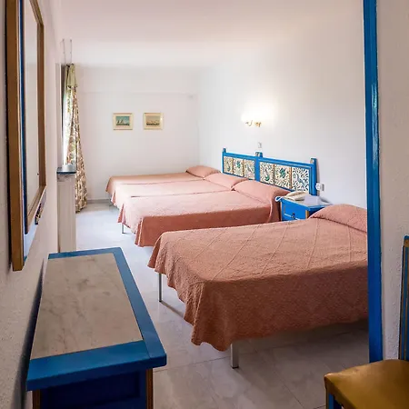 Hotell Checkin Garbi