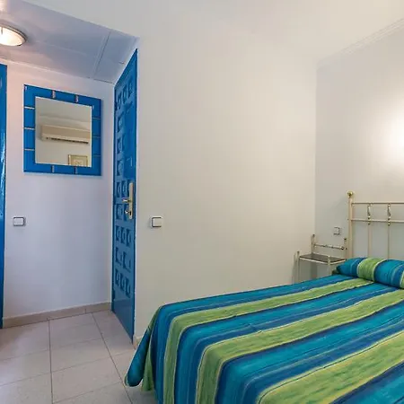 Checkin Garbi 3* Calella