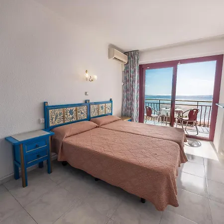 Hotell Checkin Garbi