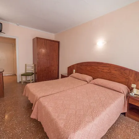 Ξενοδοχείο Checkin Garbi 3*