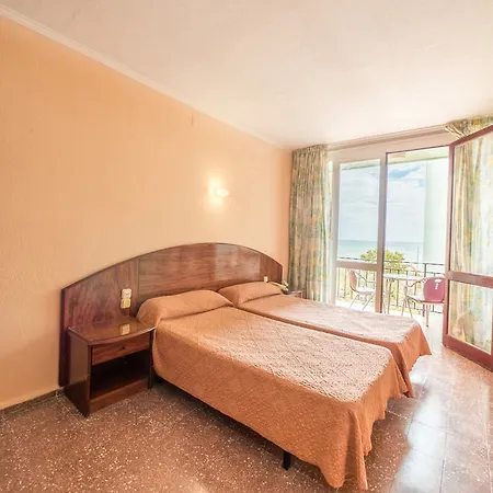 Ξενοδοχείο Checkin Garbi 3*