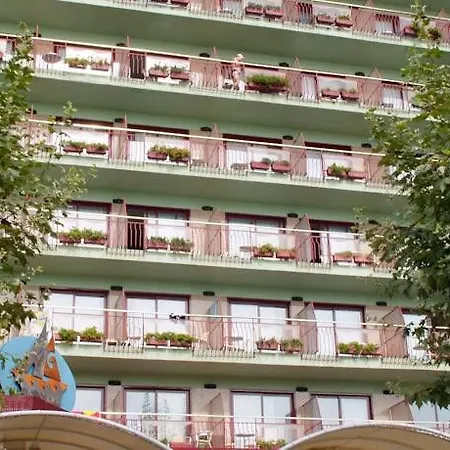 Checkin Garbi Hotel