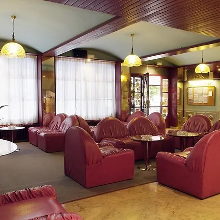 Hotel Checkin Garbi 3*