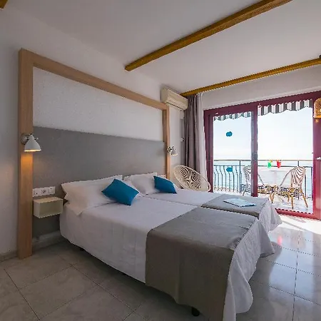 Checkin Garbi Calella