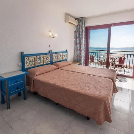 Checkin Garbi Ξενοδοχείο Καλέλα