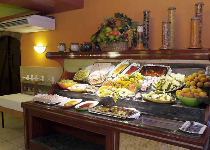 Checkin Garbi Hotel 3*