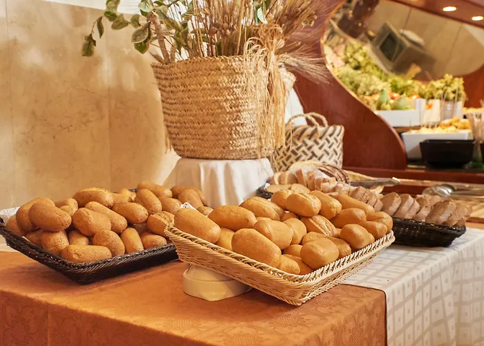 Checkin Garbi Hotel 3*