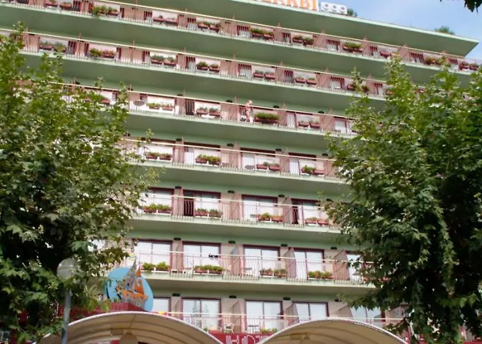 Hotel Checkin Garbi Calella