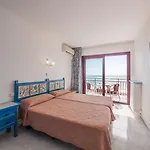 Hotel Checkin Garbi