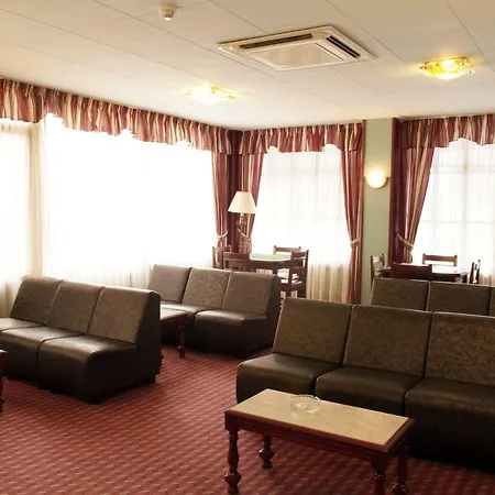 Checkin Garbi Hotel
